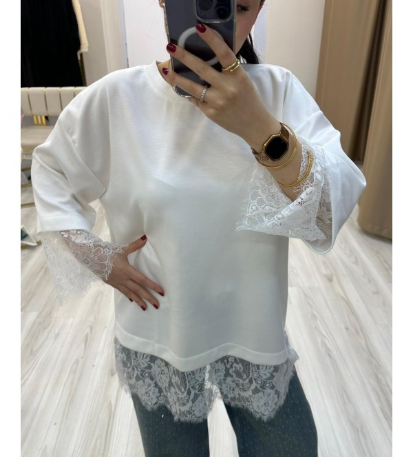 Beyaz Dantelli Thişort