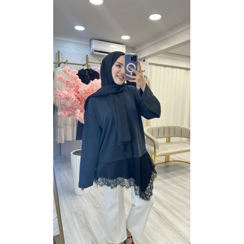 Siyah Dantelli Sweat