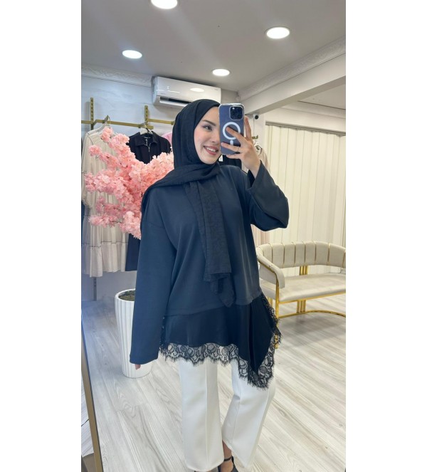 Siyah Dantelli Sweat
