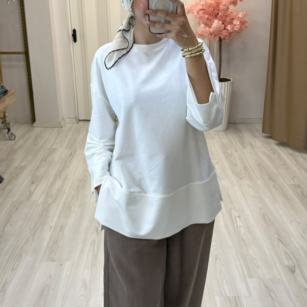Beyaz sweartshirt