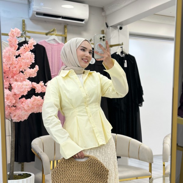 Pileli Sarı Gömlek