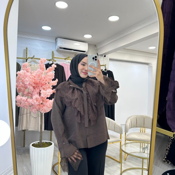 Kahve Dantelli Gömlek