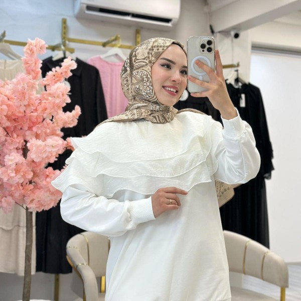 Beyaz Fırfırlı Sweat